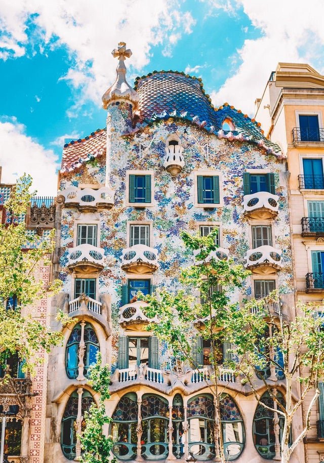 Descubre los trabajos más importantes de Antoni Gaudí